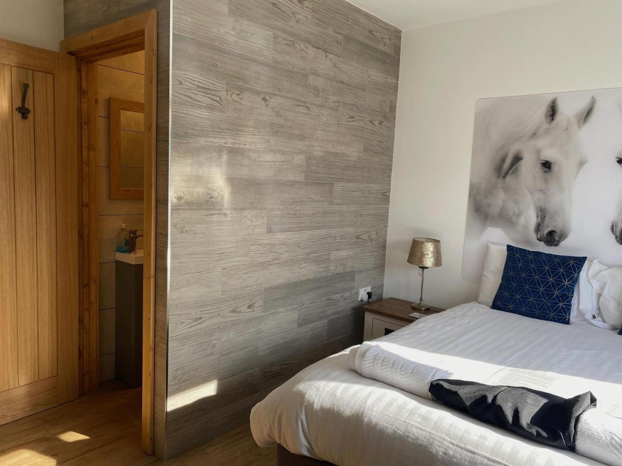King Richard'S Luxury Lodge - Sleeps Up To 8 ,Dog Friendly ,Near Sherwood Forest At Fairview Farm In Nottingham Set In 88 Acres And Great For Groups,Family Gatherings,Corporate Events Экстерьер фото